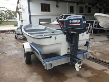 MS Series 2000 Boat